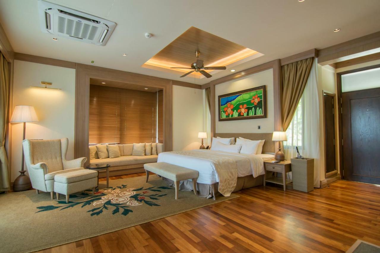 Royale Chulan Cherating Villa מראה חיצוני תמונה