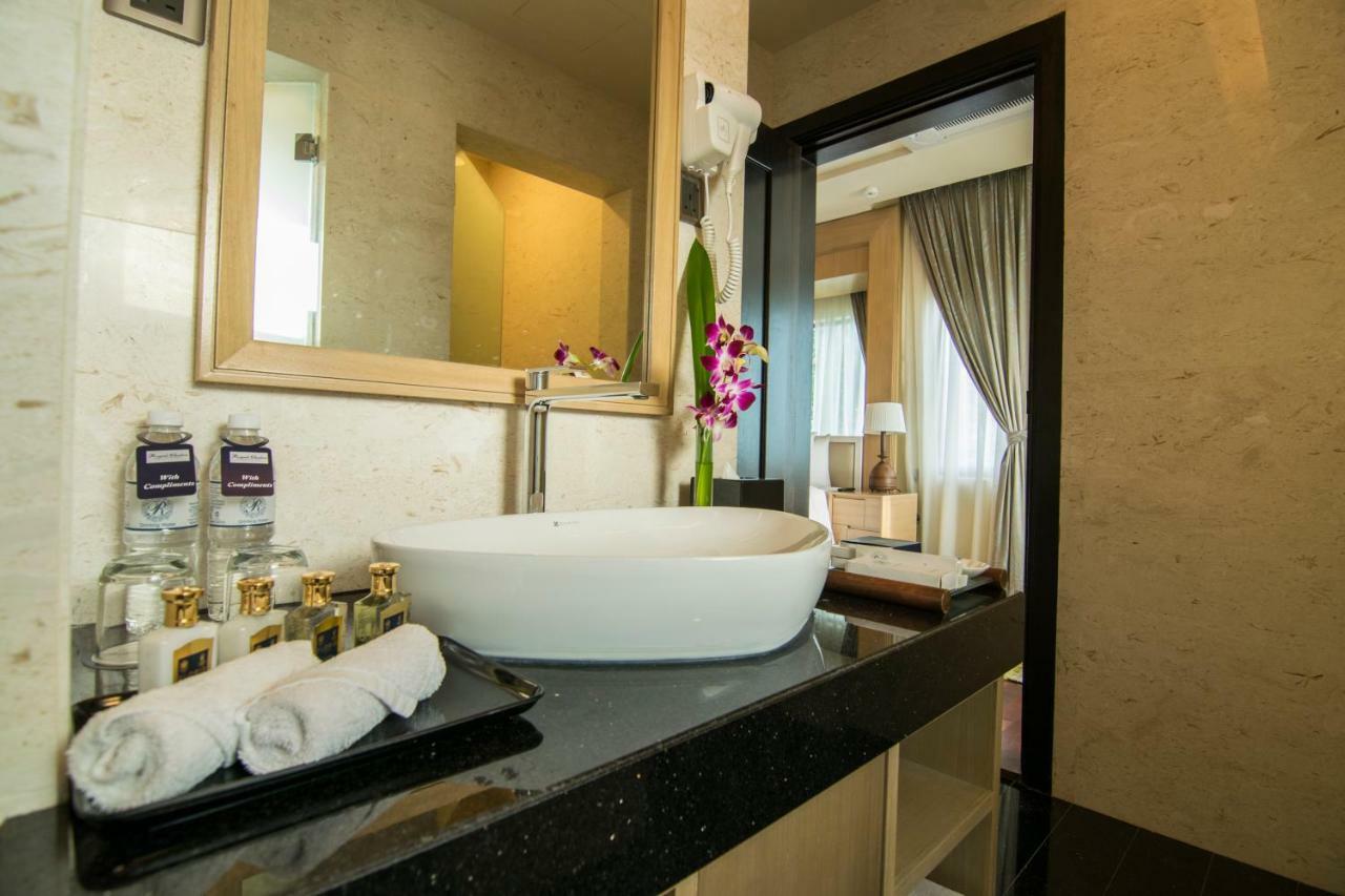 Royale Chulan Cherating Villa מראה חיצוני תמונה